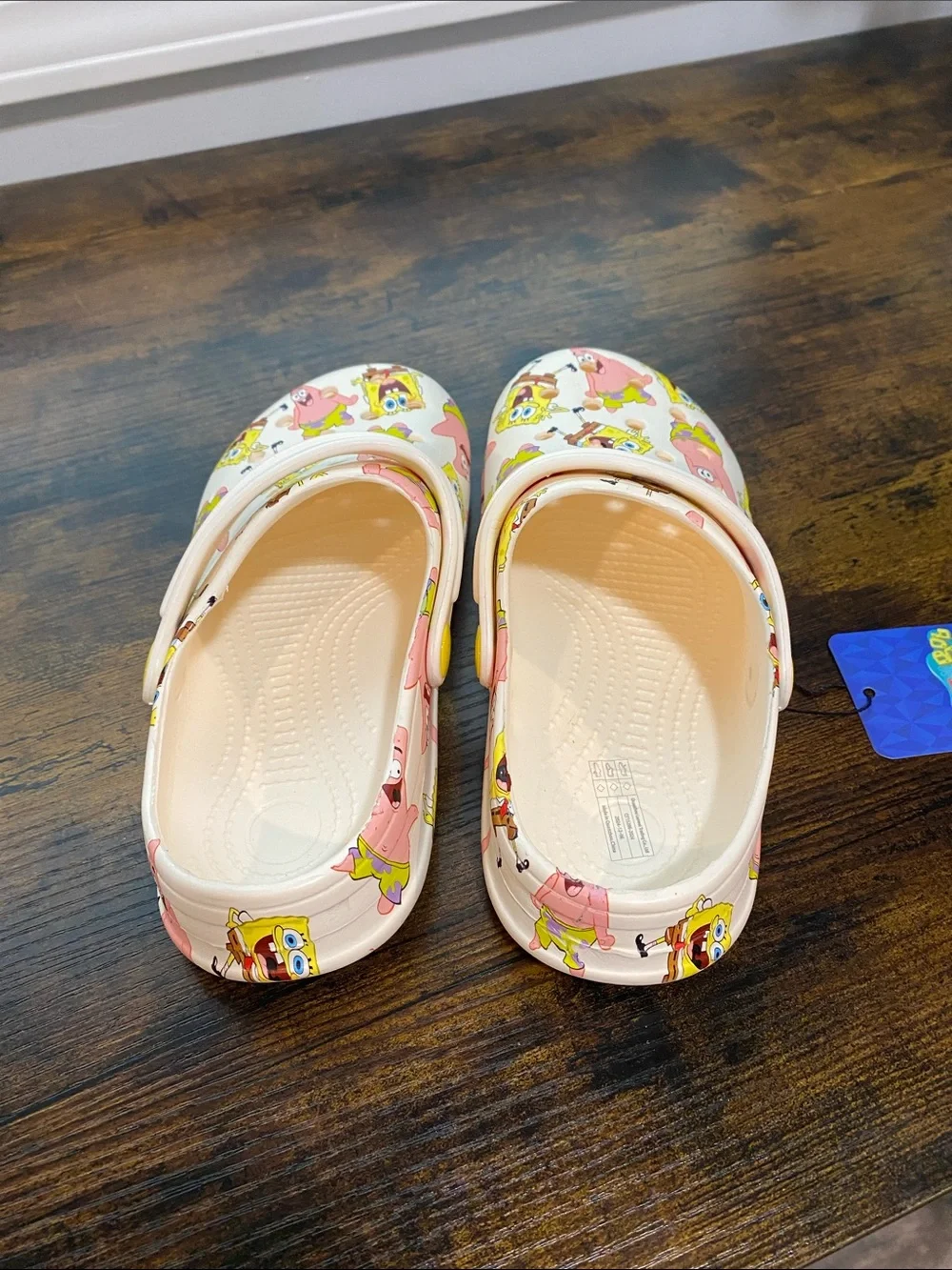 SpongeBob Squarepants Pale Pink Kids Cartoon Clog Shoes NWT Youth size ( 1-1.5)